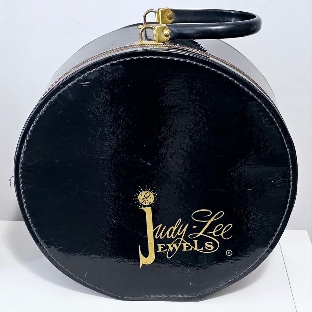 Vintage 1950s JUDY LEE Case